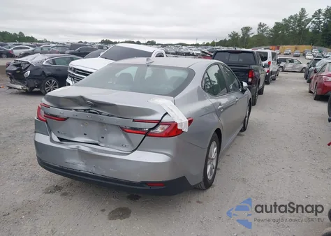 2025 Toyota Camry Le from USA, damaged, VIN 4T1DAACK1SU007225